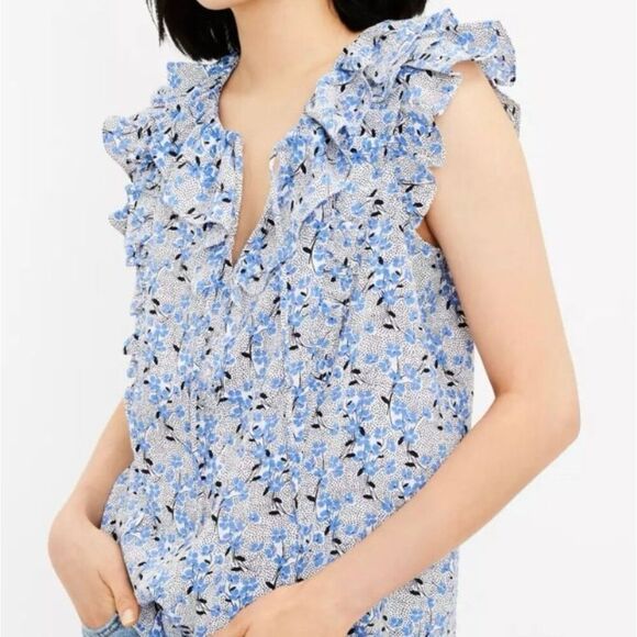 LOFT Tops - Loft bouquet ruffle blue floral top size xs